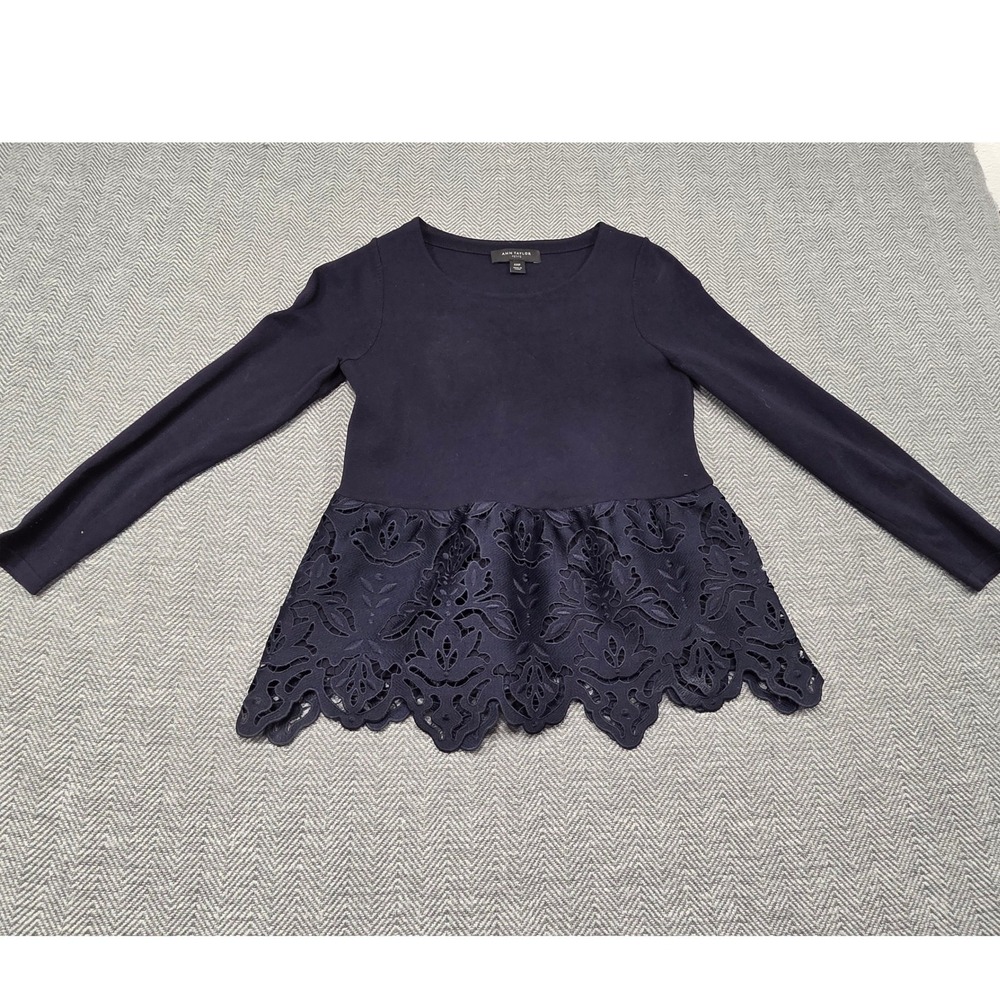 Ann Taylor Petite XXSP Navy Blue Long Sleeve Peplum Top Floral Eyelet Lace Hem‎